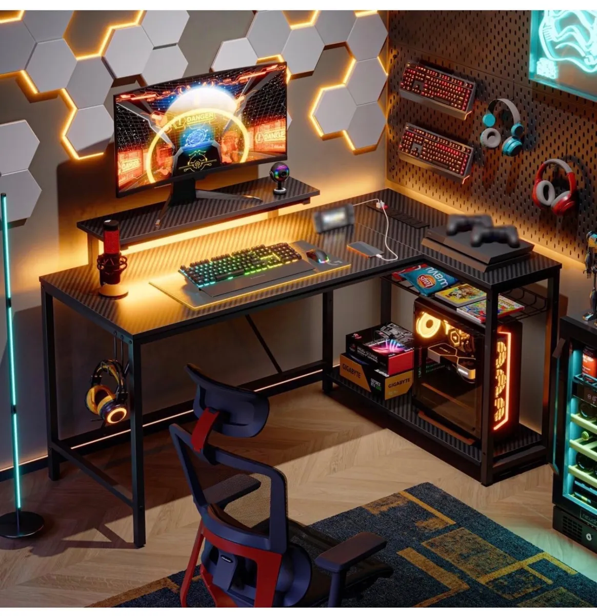 132.5CM L-Shaped Workstation with Carbon Fibre Sur - Image 4