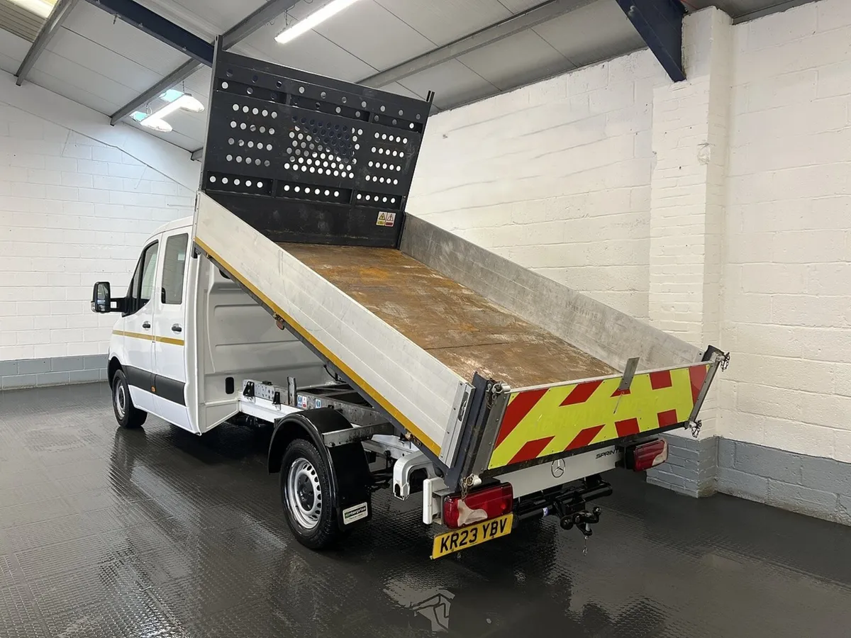 2023 Mercedes-Benz Sprinter Tipper Van - Image 3