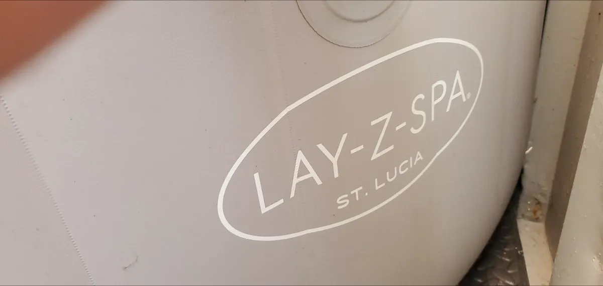 Jacuzzi - Image 2