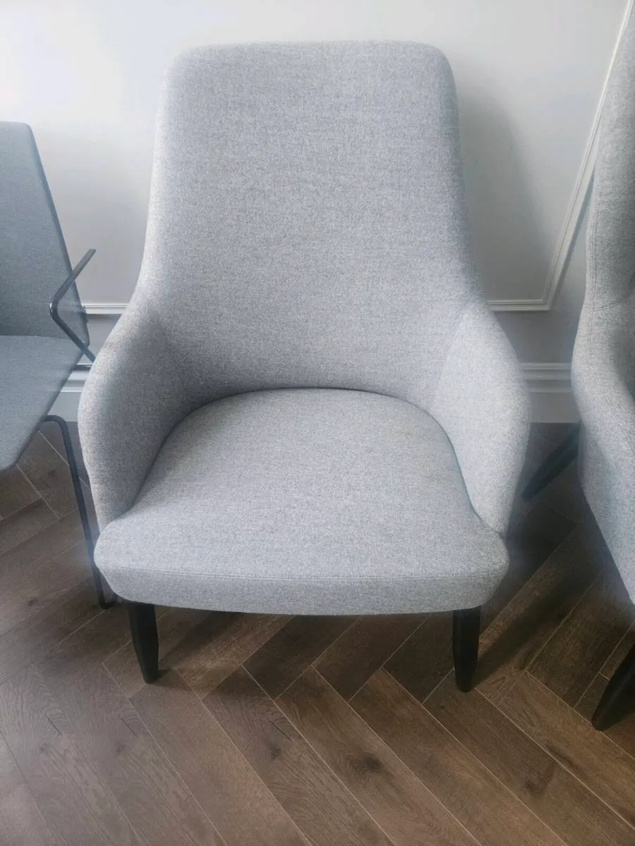 Chairs - Image 3