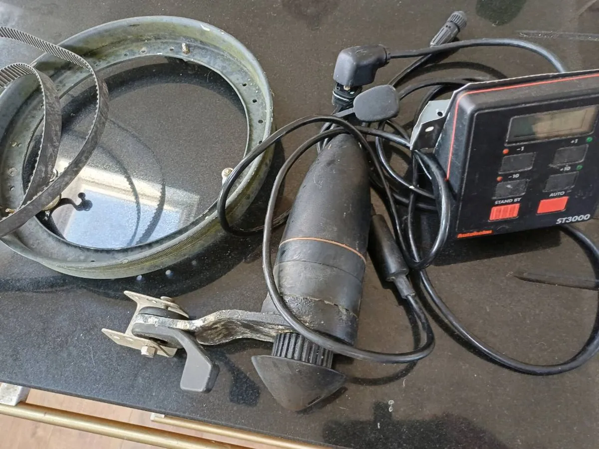 Autohelm st 3000 for sale - Image 1
