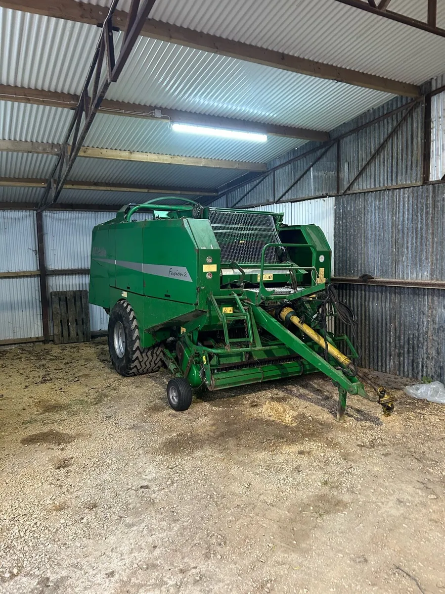 Fusion 2 baler - Image 1