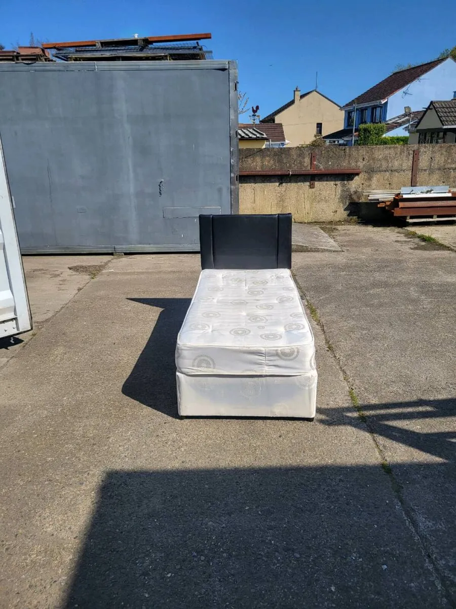 Single Bed with Headboard - Image 2