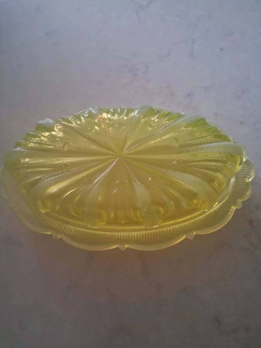 Fenton Glass butter didh - Image 2