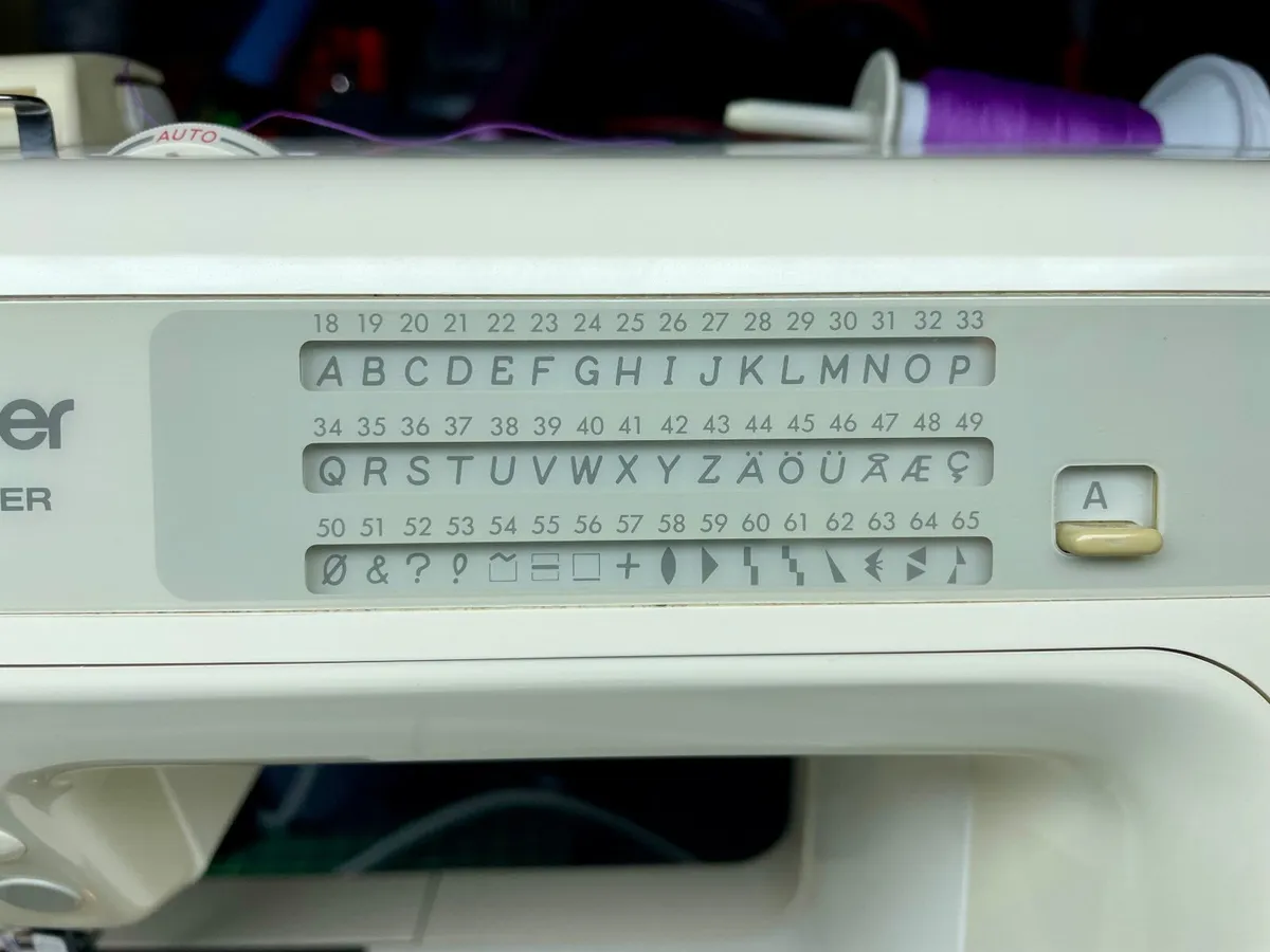BROTHER Compal Sovereign Sewing machine - Serviced - Image 4