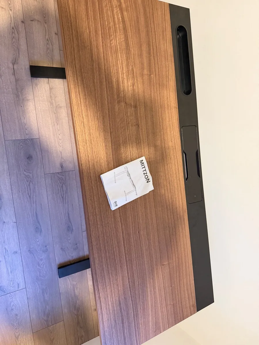 MITTZON Desk – Walnut/Black - Image 2