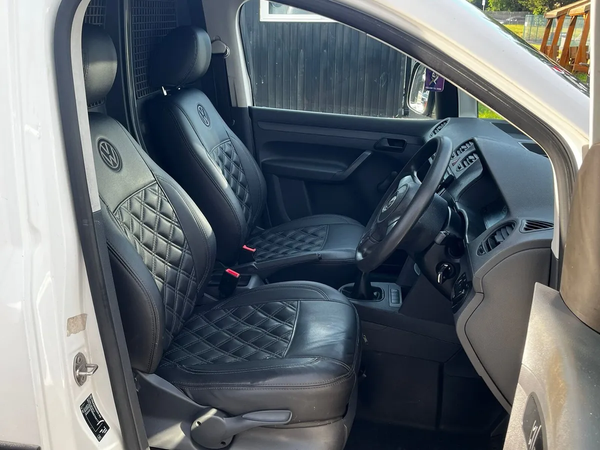 Volkswagen caddy - Image 3