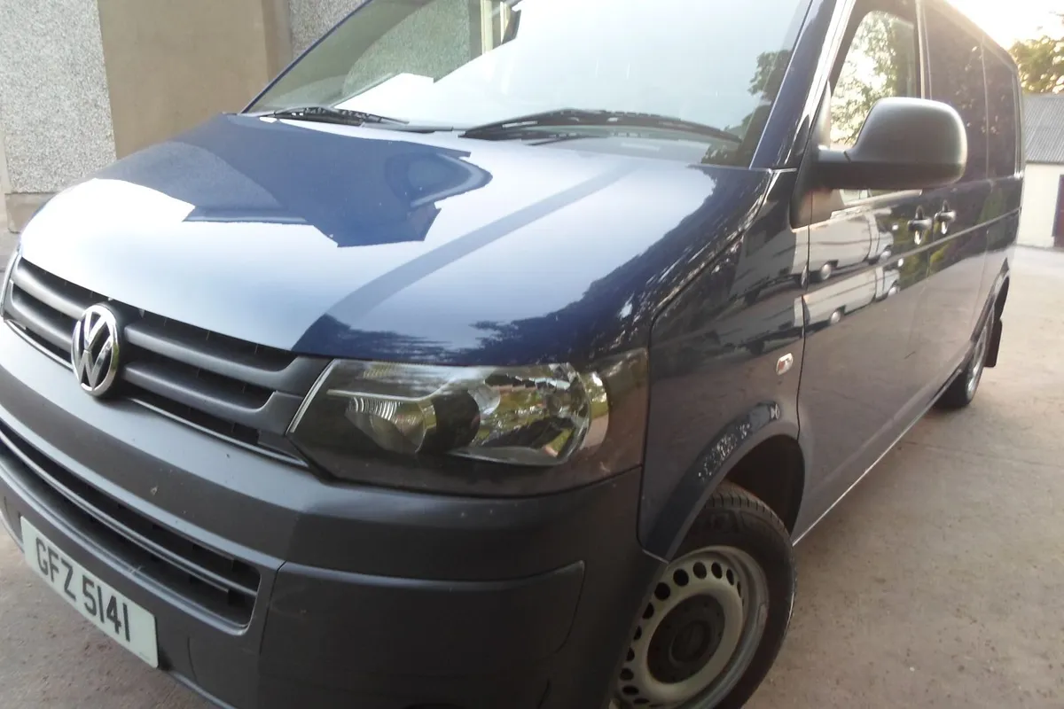 Volkswagen Transporter 2011 - Image 3