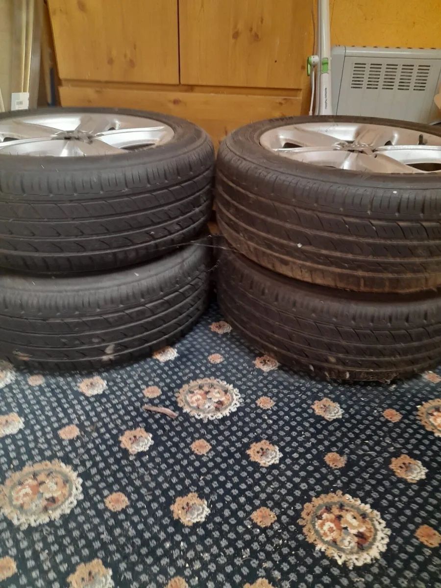 Audi rims and new tyres - Image 2