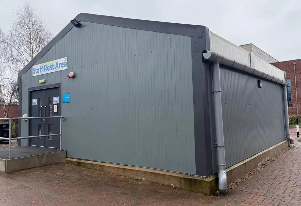 8m x 8m Aluminium Framed Temporary Building – Insu - Image 1