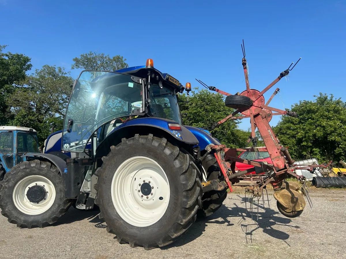 Hay rake - Image 1