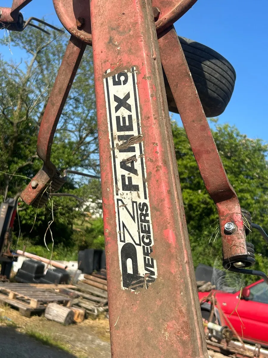 Hay rake - Image 3