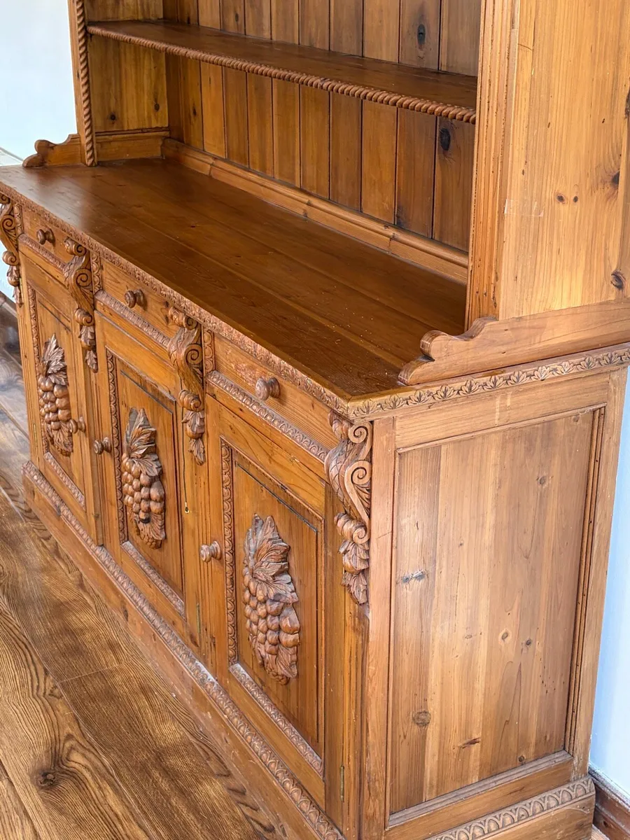 Kitchen dresser very ornate unique piece. - Image 2