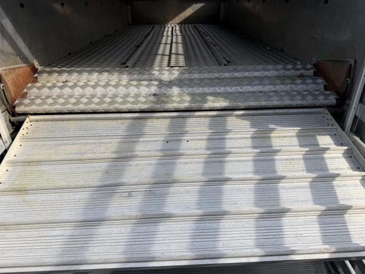 Sheep decks - Image 1