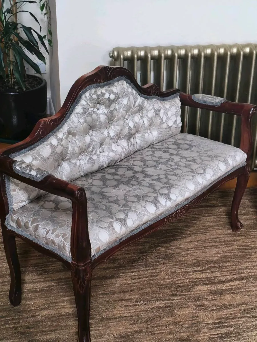 Lovely vintage style chair 45 Euro - Image 1