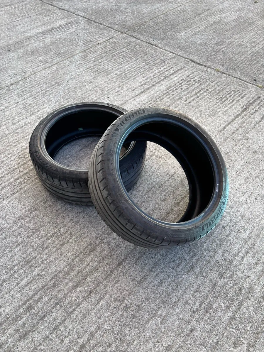 Michelin Pilot Sport 4s - Image 1