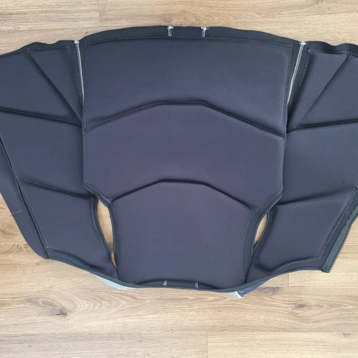 Life Vest - Image 3