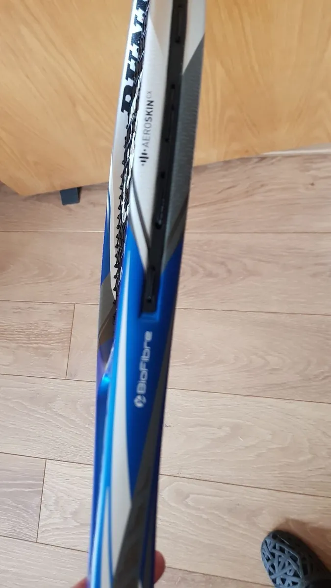 Tennis Racket DUNLOP- brand new - Image 3