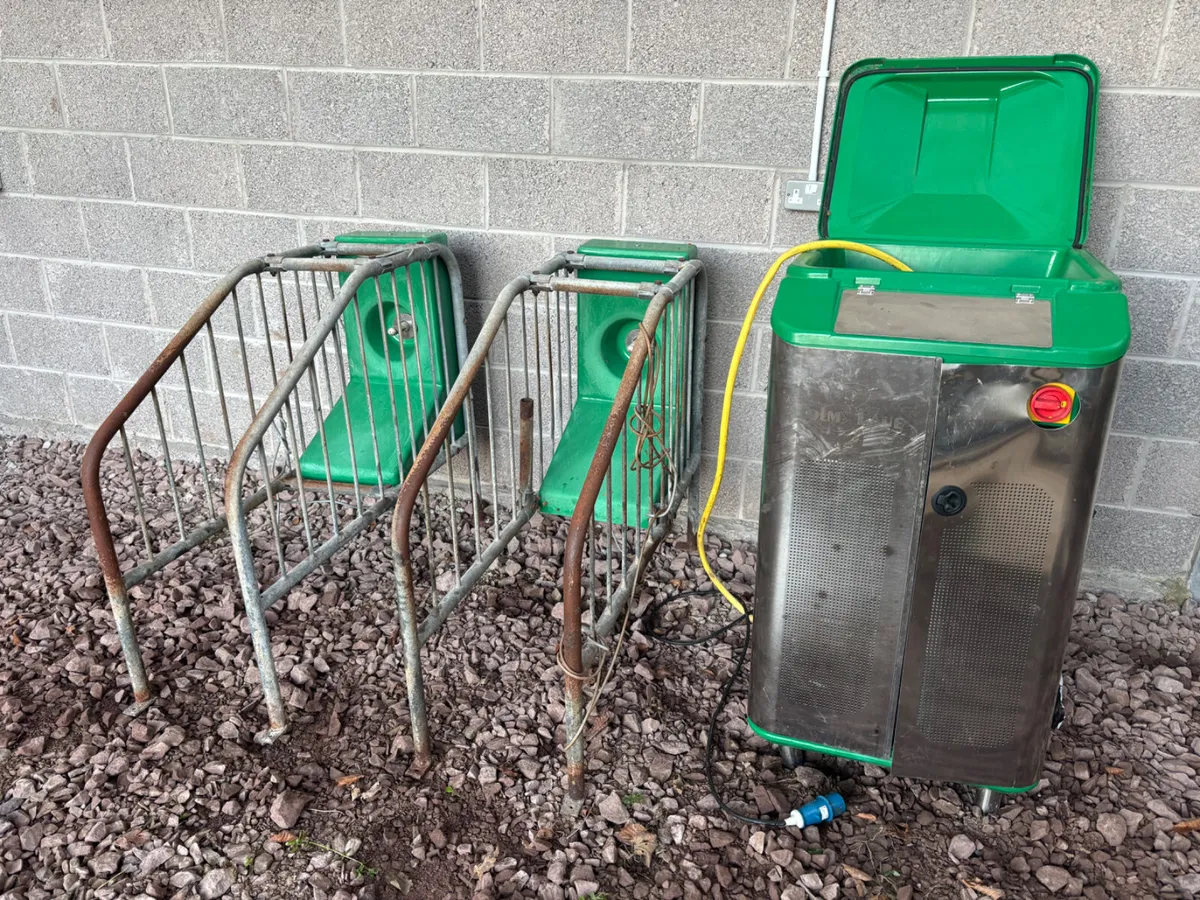 Holm & laue calf feeder (30 collars) - Image 2