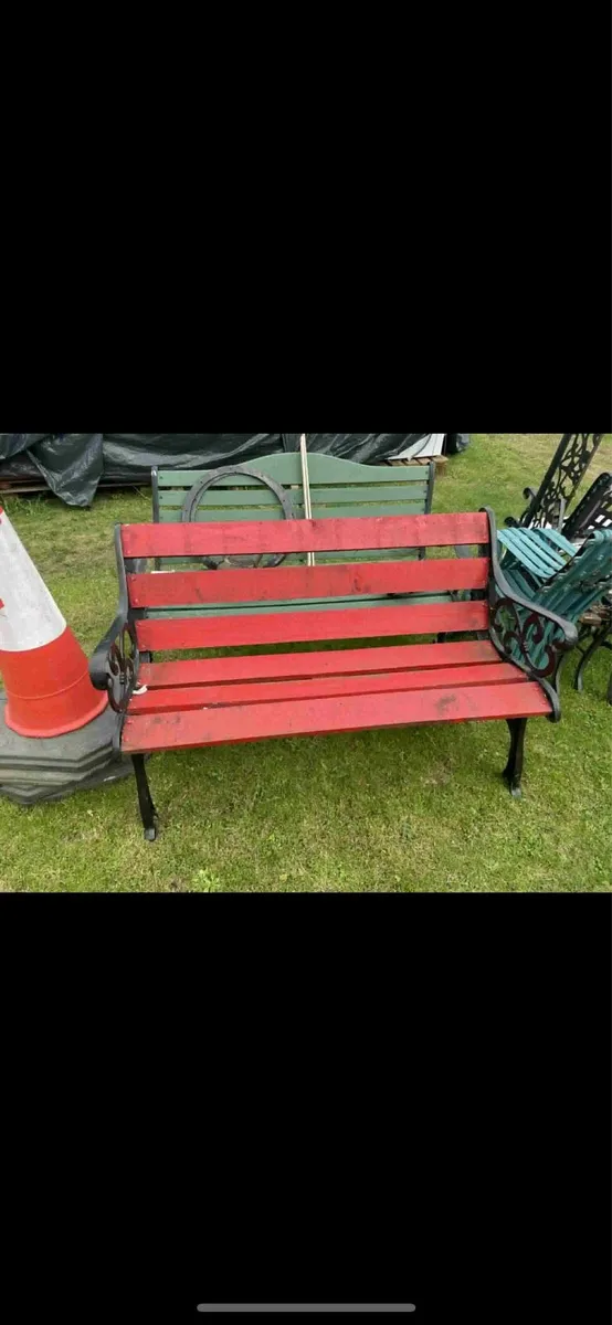 Cast iron garden bench - Image 2