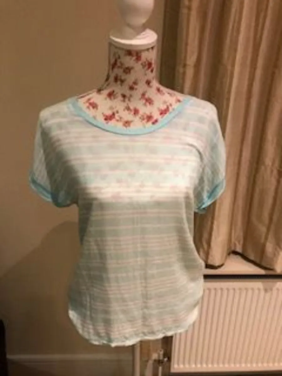 Tommy Hilfiger Summer Top - Image 1