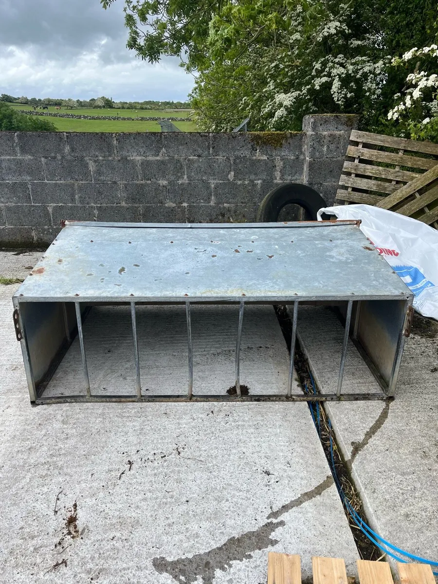 Lamb creep feeder - Image 2