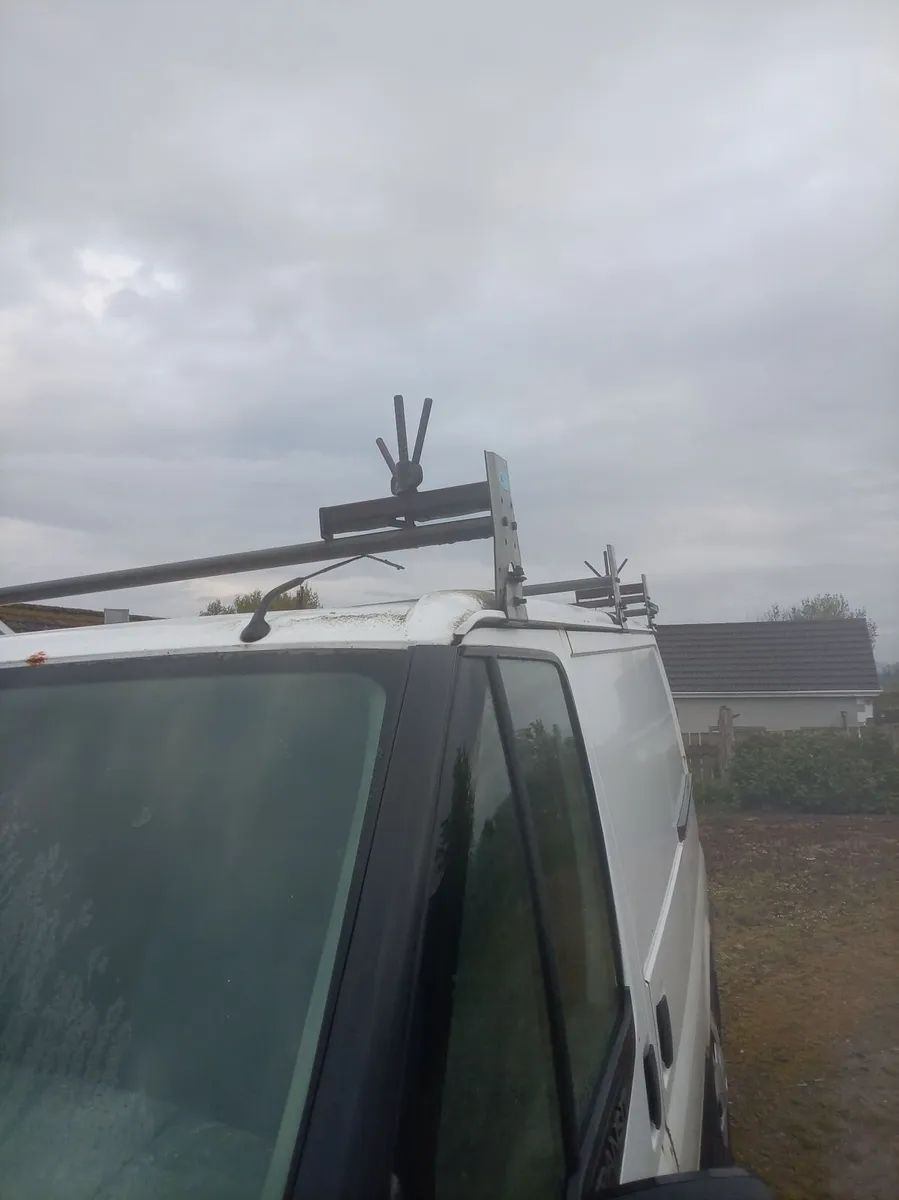 Roof racks - Image 4