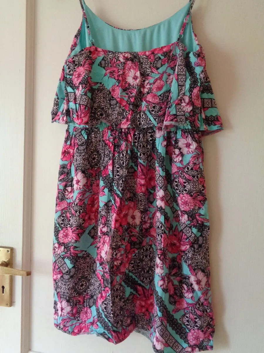 Ladies Shoe String Sun Dress for sale - Image 4