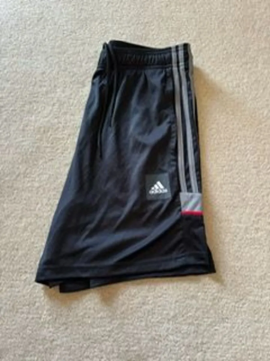 Adidas Men's Black Shorts - Image 3