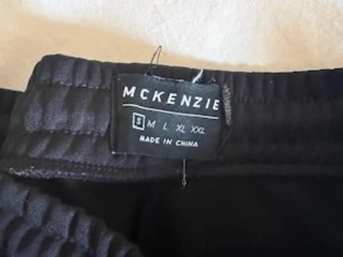McKensie Men's Black Shorts - Image 3