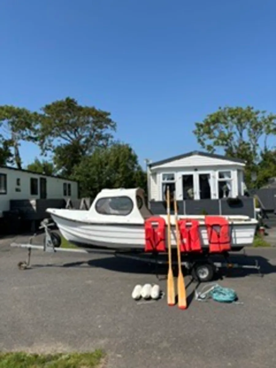 Boat - Image 1