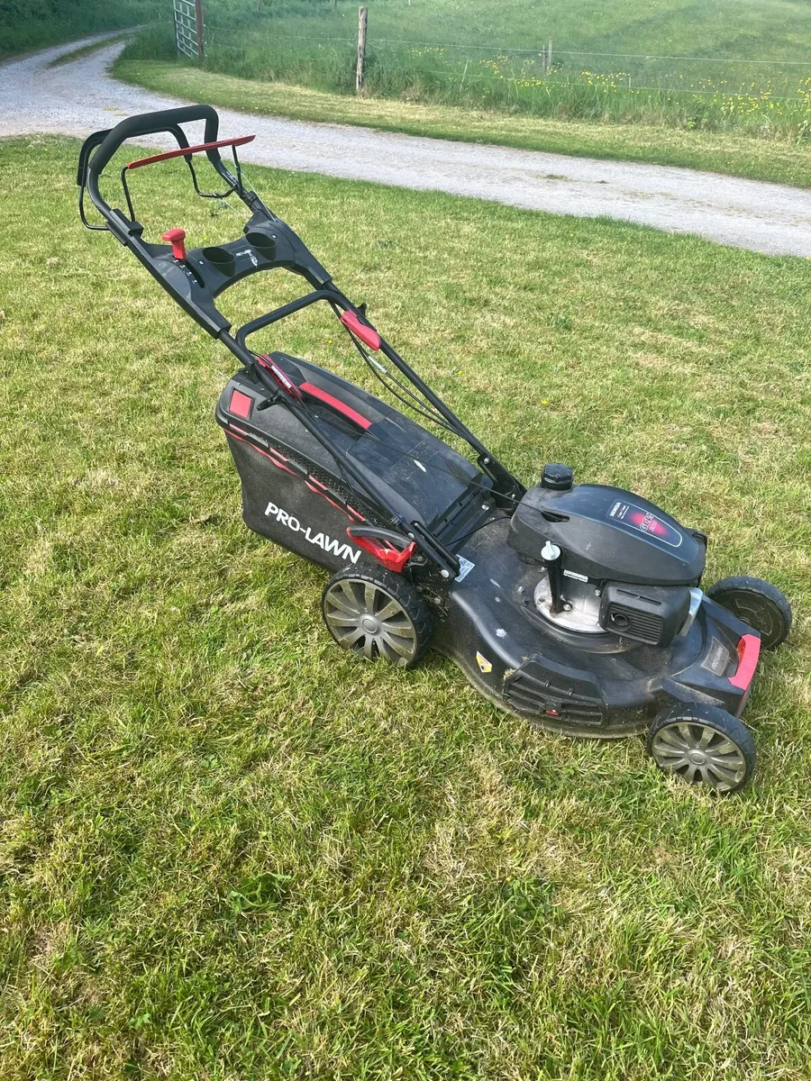 Honda GCX200 Self Propelled Lawnmower 56cm - Image 4