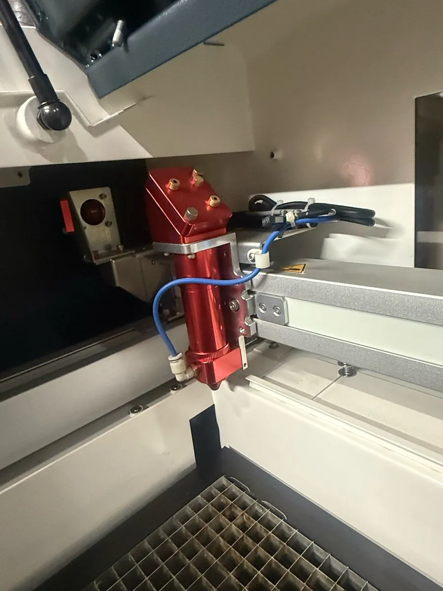 Trotec Speedy Q400 CO2 Laser Cutter – €7,500 - Image 4