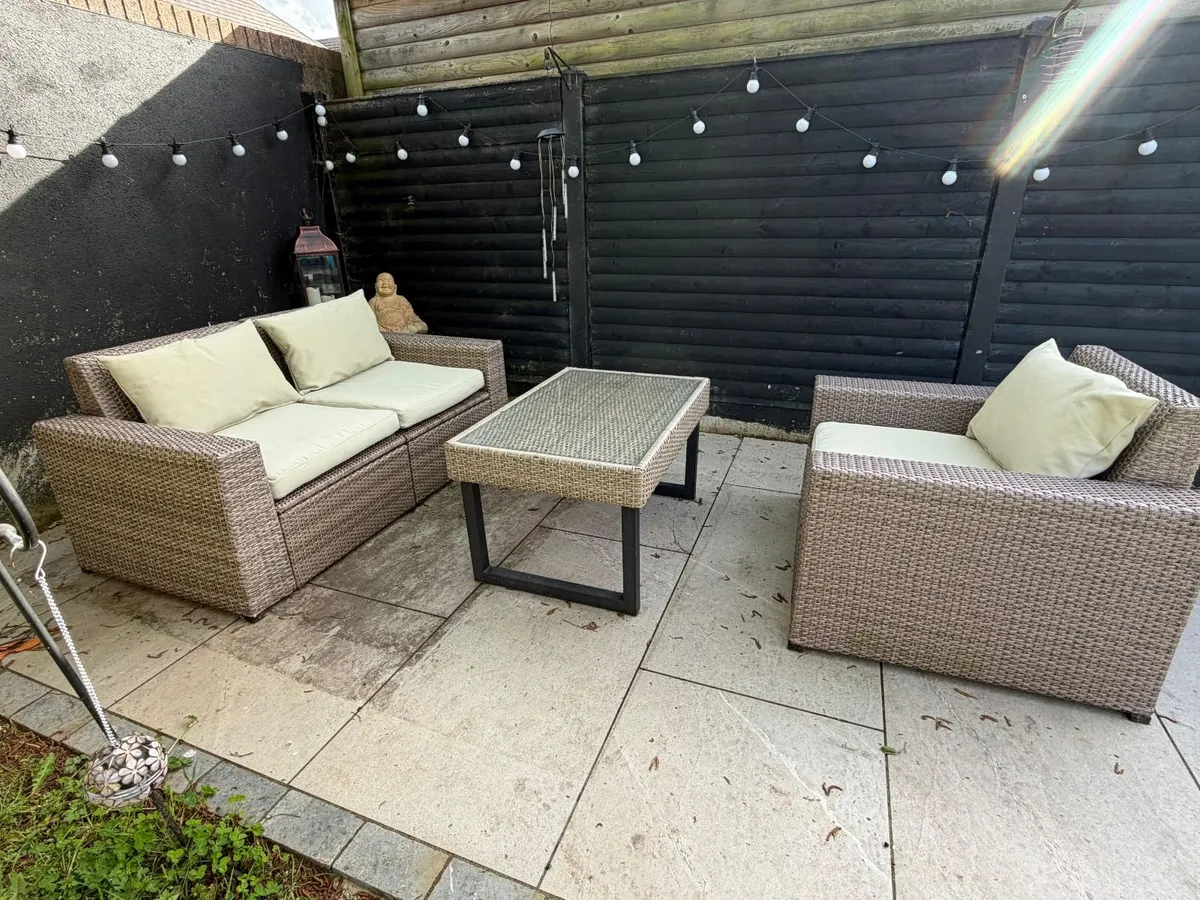 4 SEATER RATTAN CUBE GARDEN FURNITURE - Image 1