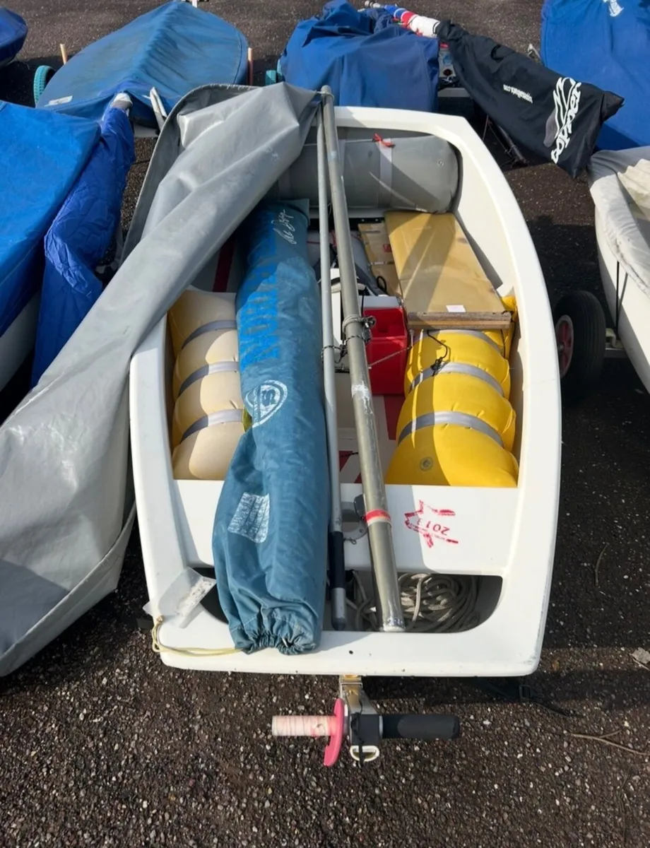 Oppie sailing