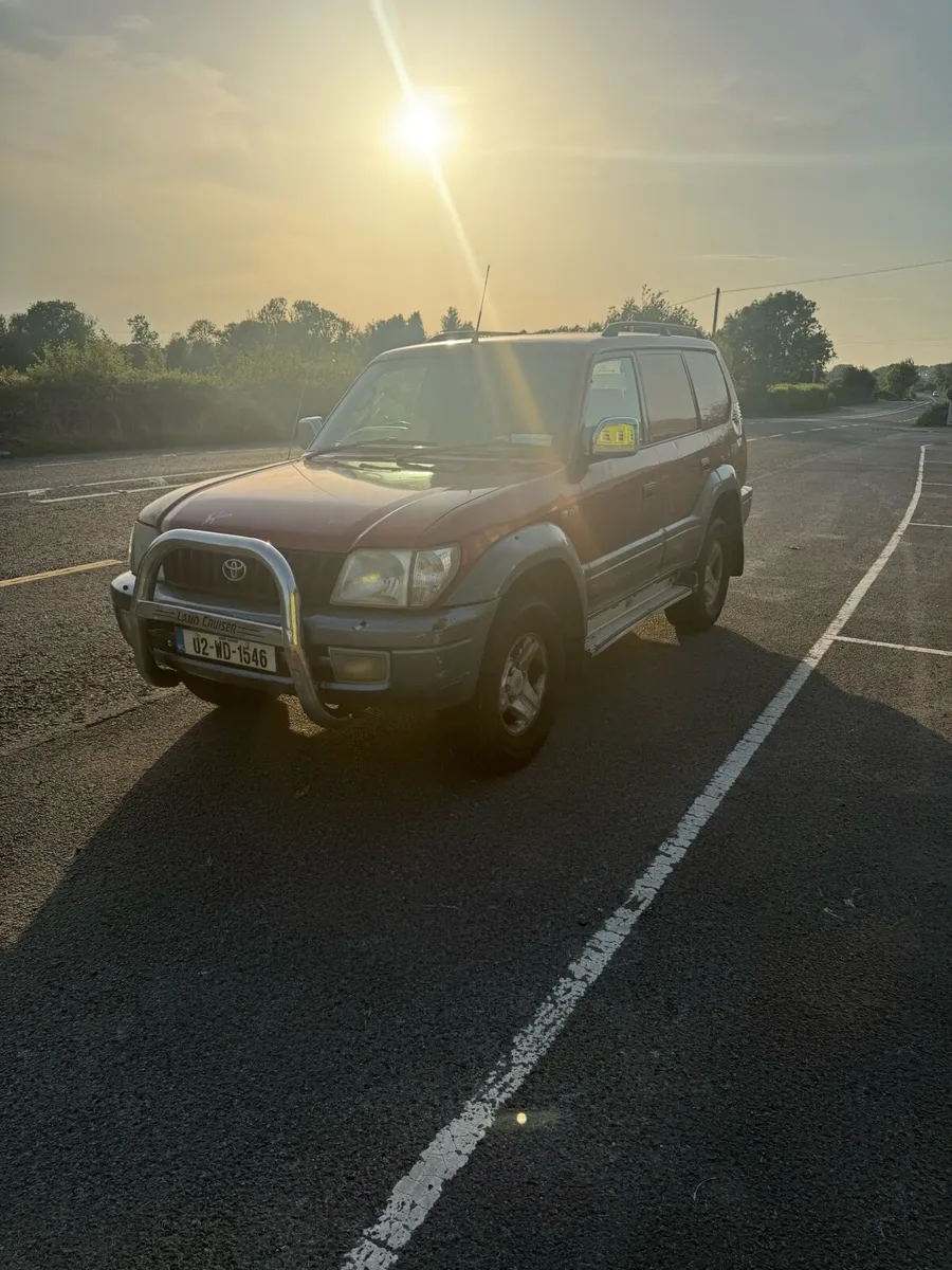 Toyota Land Cruiser - Image 3