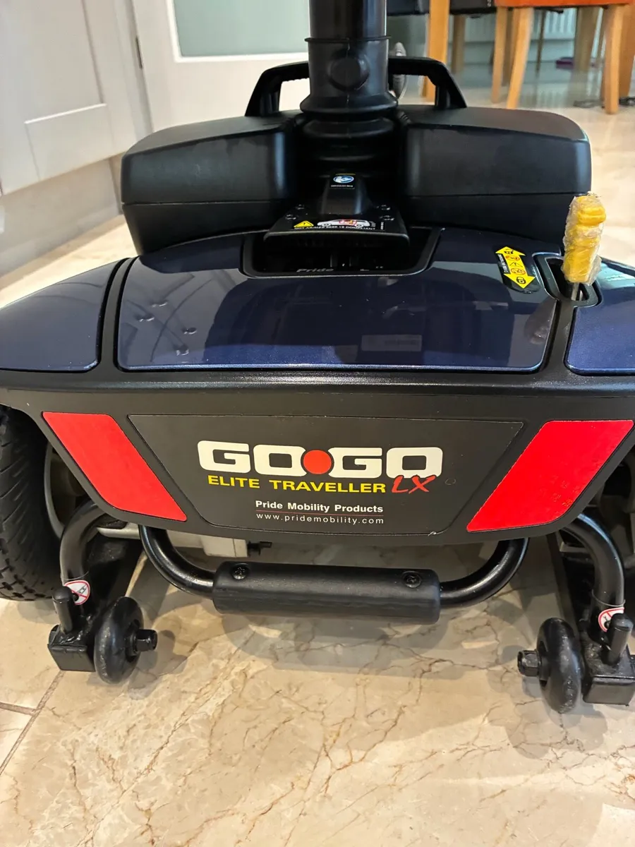 Pride GOGO Elite traveller LX  scooter - Image 3