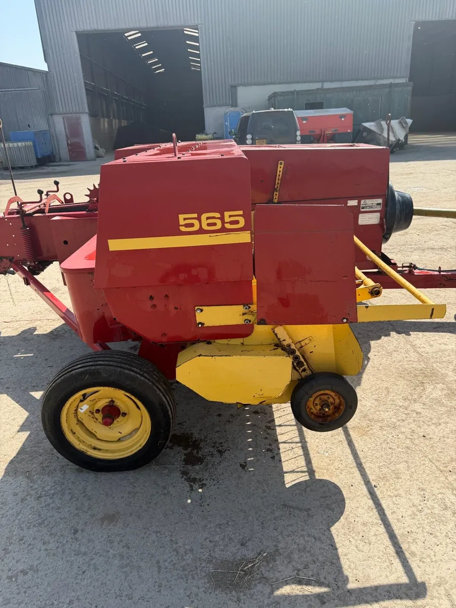 New Holland 565 - Image 3