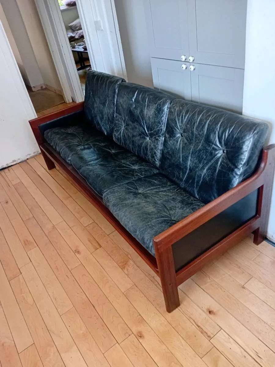 mid century teak black leather sofa rare dyrlund - Image 1