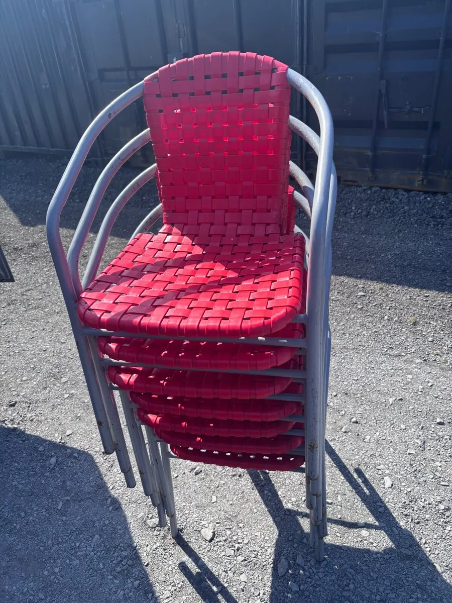 Outdoor tables & chairs - Image 1