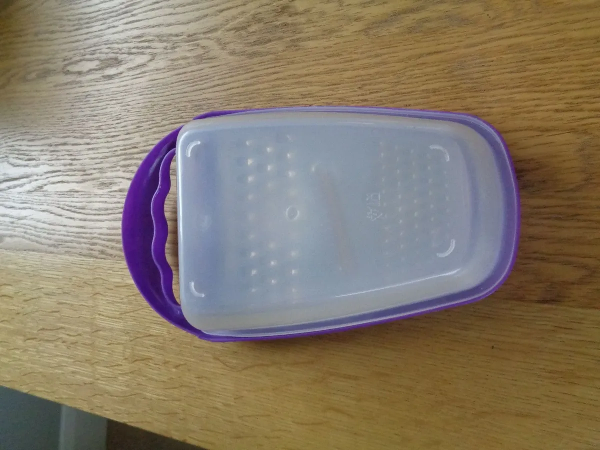 Kitchen Grater for Sale - Image 2