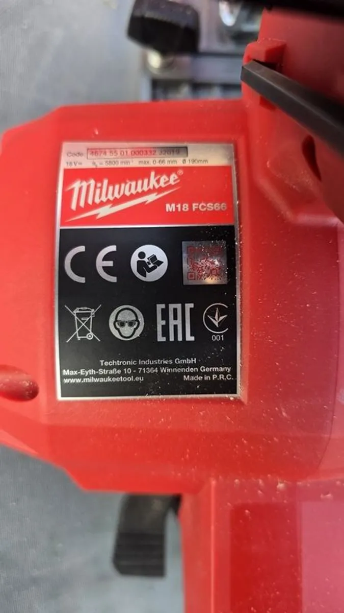 Milwaukee M18  FCS66 190mm circular saw body only - Image 2