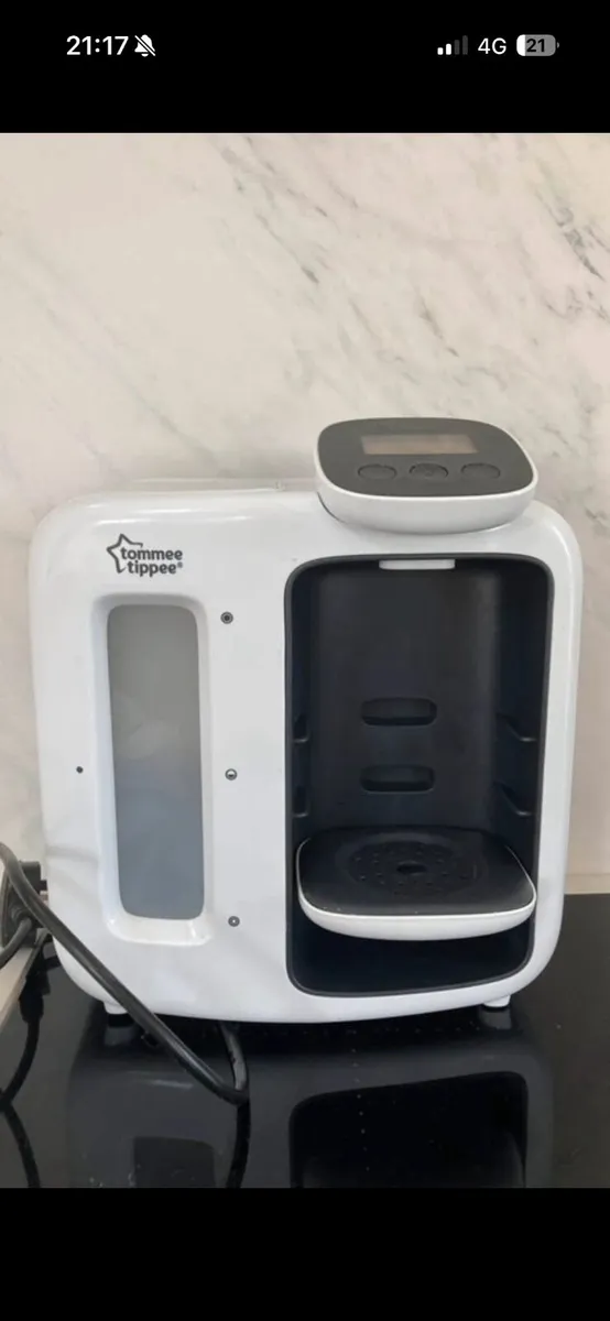 Tommee Tippee Bottle maker - Image 1