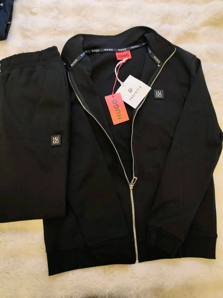 a tracksuit set - Image 2