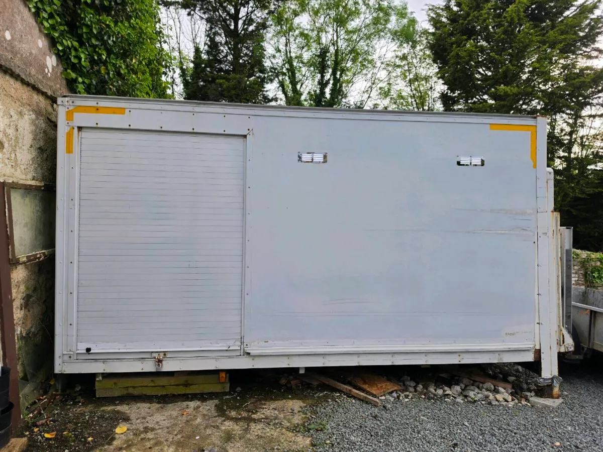 Storage container - Image 1