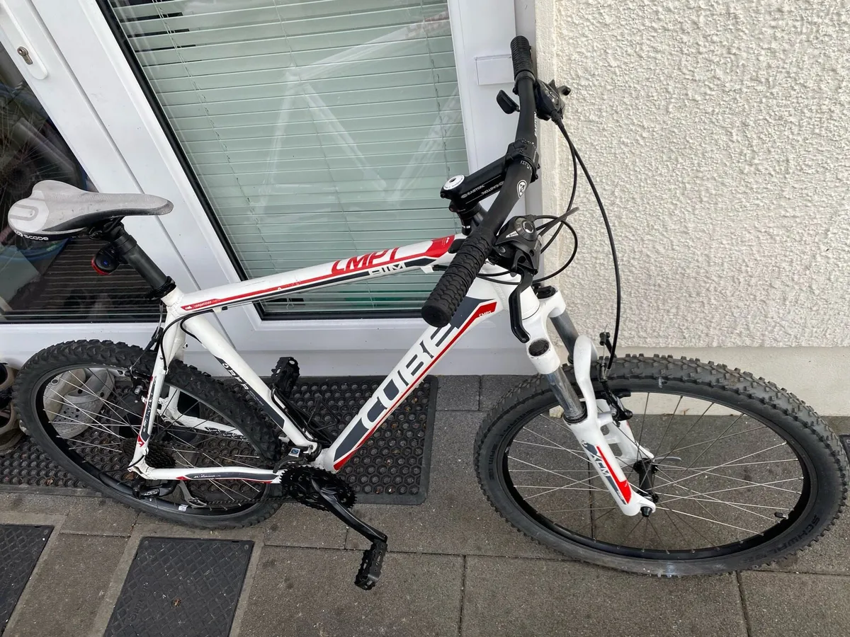 Cube CMPT 22 inch frame 24 speed 26 inch - Image 3