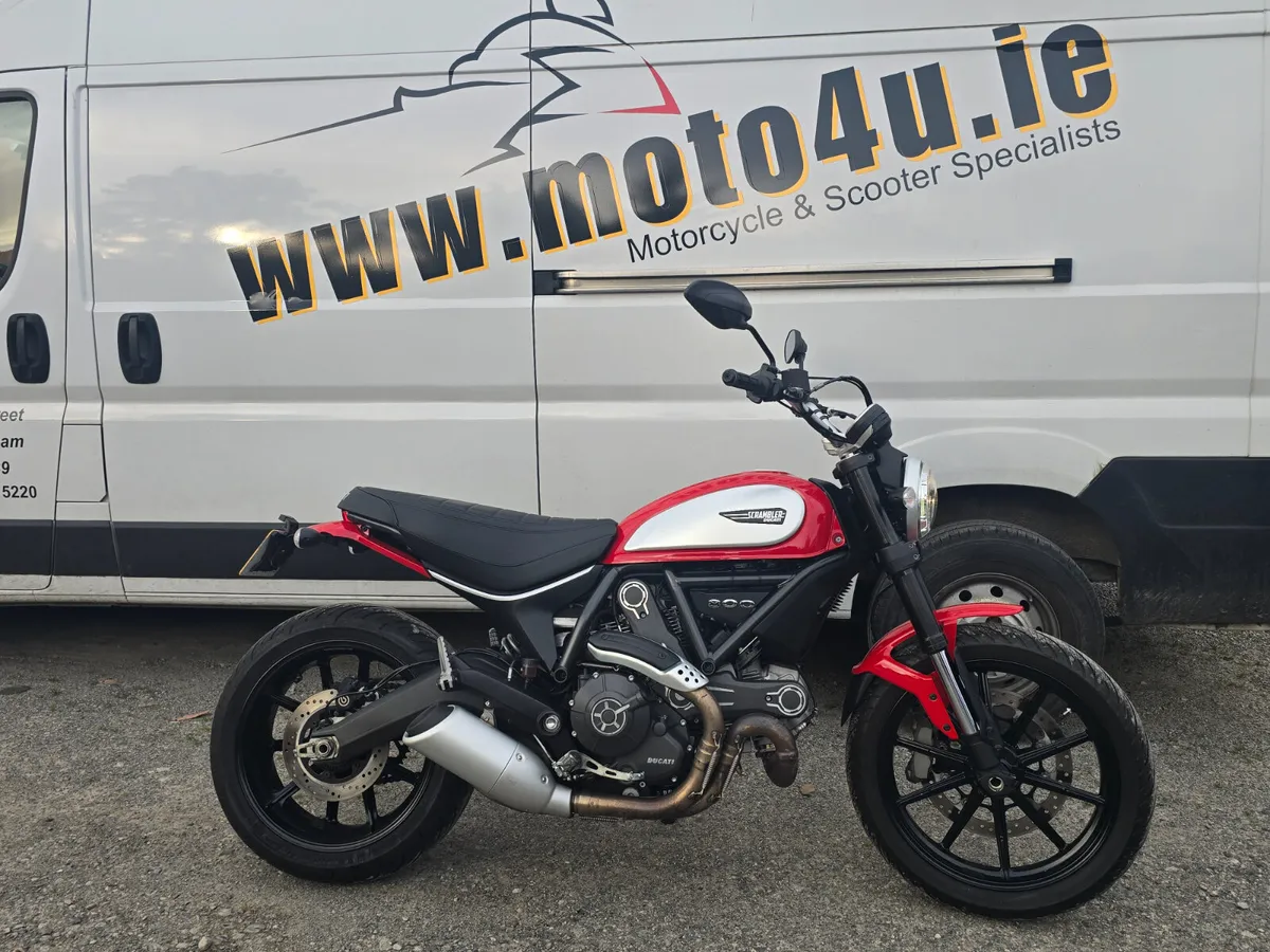 2016 DUCATI SCRAMBLER 800 MOTO4U