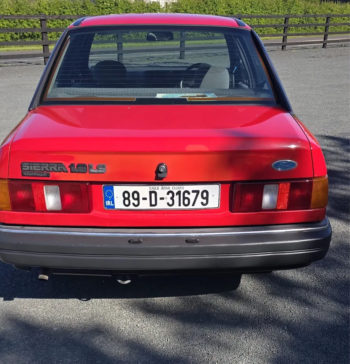 Ford sierra 1.6 LS sapphire 1989 - Image 2