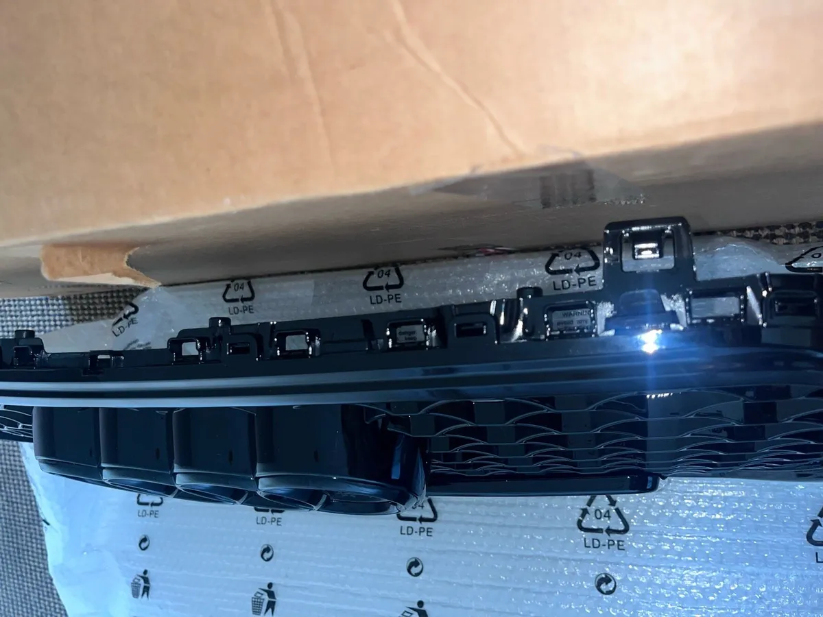 Audi B8.5 2013-16 honeycomb grill - Image 3