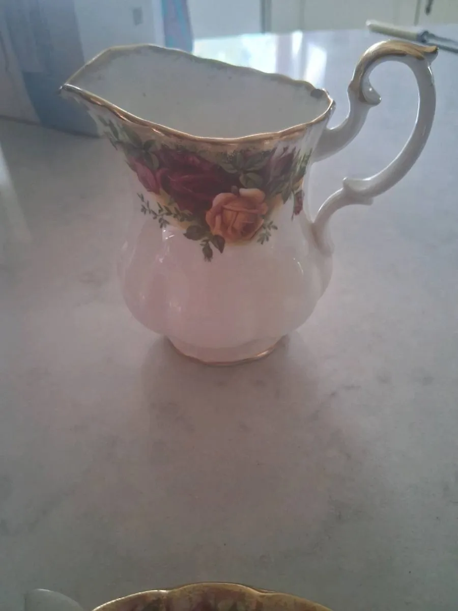 Old Country Roses - Image 4